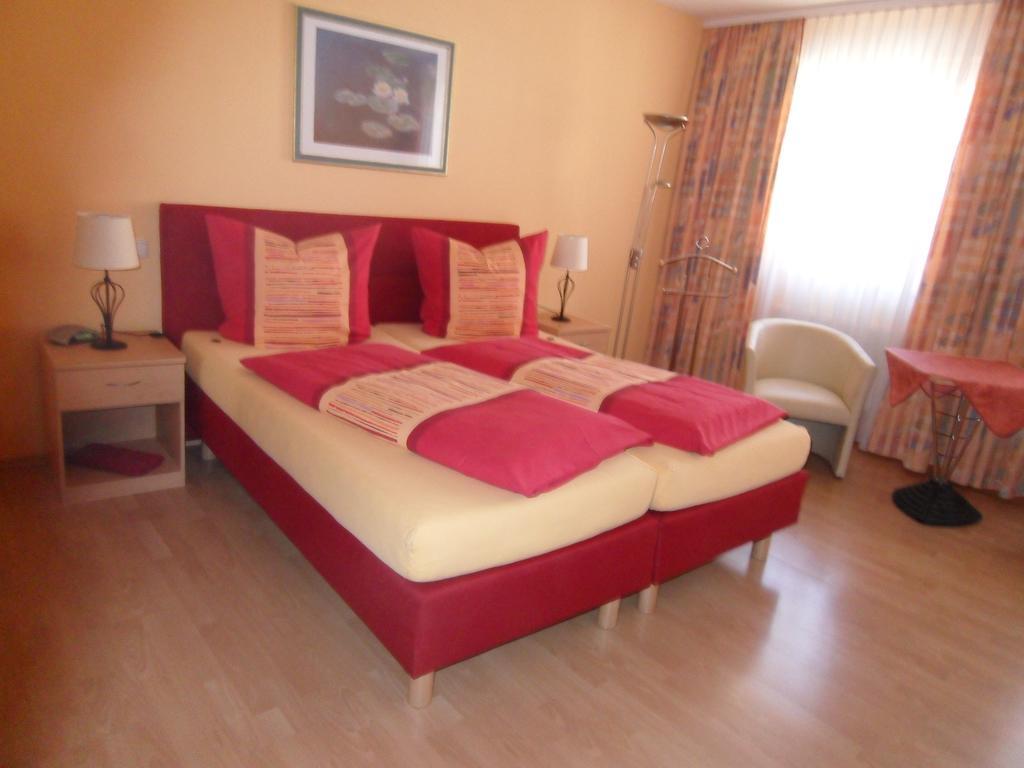 Altstadt Hotel Peiss Штральзунд Номер фото